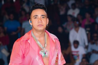 Elvis Martínez sobre Planeta Alofoke: “Este es un escenario sumamente especial; me honra estar aquí”