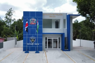 Gobierno entrega nueva estación policial en Mencía, Pedernales - Noticias de hoy en República Dominicana | De Último Minuto