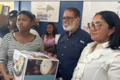 Residentes en Elias Piña reciben jornada asistencial encabezada por Desarrollo de la Comunidad - Noticias de hoy en República Dominicana | De Último Minuto