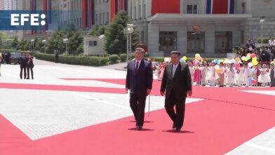Xi insta a reforzar los intercambios diplomáticos y militares en su cumbre con Kim Jong-un - Noticias de hoy en República Dominicana | De Último Minuto