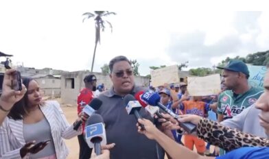 Pastor denuncia impacto social por abandono de play en Los Girasoles - Noticias de hoy en República Dominicana | De Último Minuto