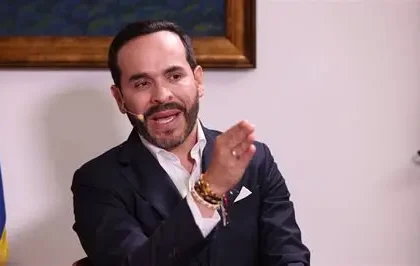 De la Espriella rompe otra tradición y dará primer discurso como presidente ante militares