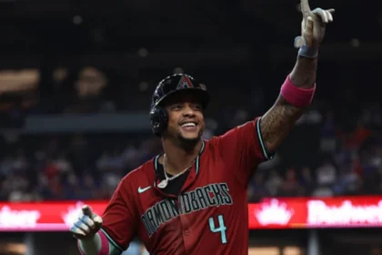 Ketel Marte deja en el terreno a los Dodgers con impresionante jonrón de 431 pies - Noticias de hoy en República Dominicana | De Último Minuto