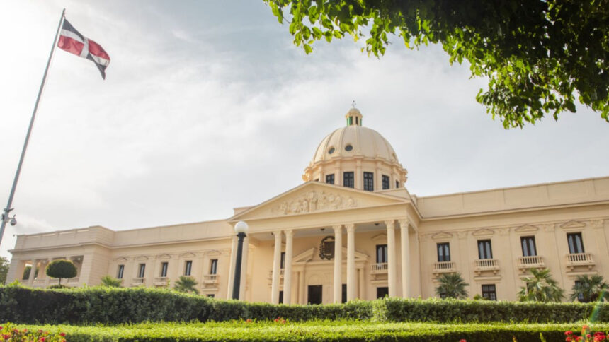 Presidente Abinader propone cambios al Código Civil para unificar aplicación de las leyes en el Gran Santo Domingo