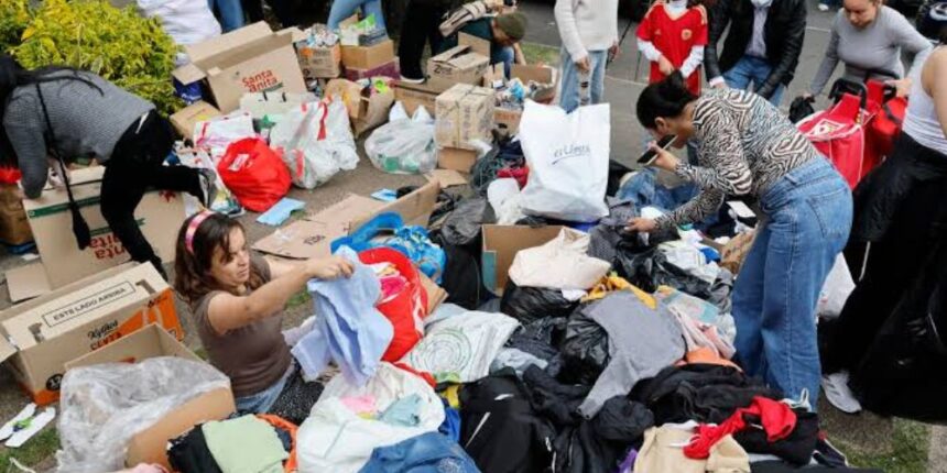Donaciones y voluntarios se concentran en Bogotá para seguir enviando ayudas a Venezuela