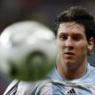 Veinte años después de su primer gol en un Mundial, Messi vuelve a ilusionar a Argentina - Noticias de hoy en República Dominicana | De Último Minuto
