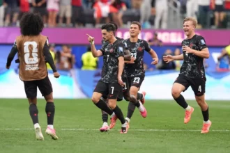 Canadá hace historia y en octavos de final espera a Países Bajos o Marruecos - Noticias de hoy en República Dominicana | De Último Minuto