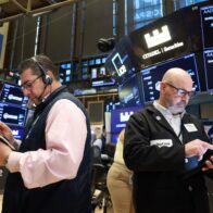 Fuerte caída de Wall Street impulsada por un derrumbe de las acciones tecnológicas