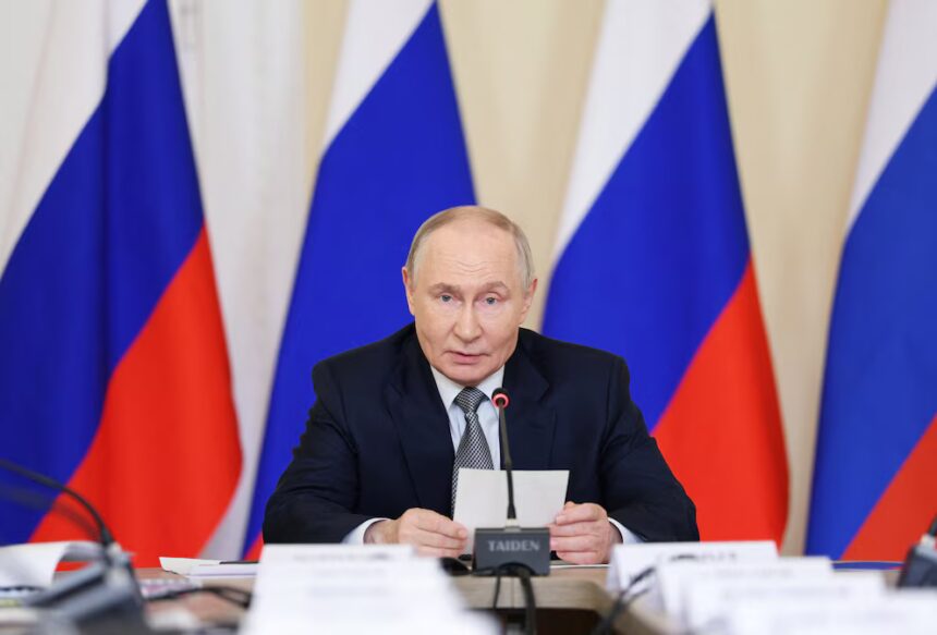 La orden de arresto de la CPI contra Putin bloquea cualquier negociación de paz en suelo europeo