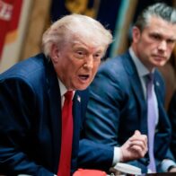 Trump califica de “antipatriótica” resolución del Congreso que busca limitar sus poderes sobre la guerra con Irán