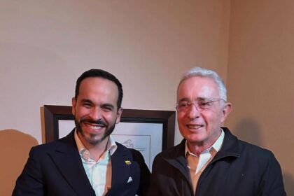 Uribe y De la Espriella sostienen encuentro en Barranquilla tras primera vuelta electoral