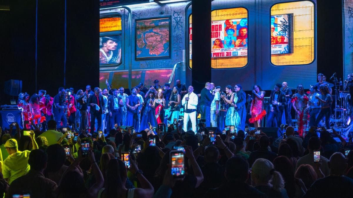 Sergio George celebra sus 65 años junto a leyendas de la salsa - Noticias de hoy en República Dominicana | De Último Minuto