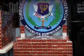 Policía ocupa más de 329 mil cigarrillos de contrabando y retiene 52 máquinas tragamonedas en operativos