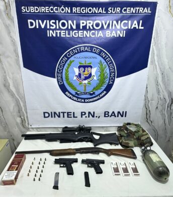 DINTEL y Ministerio Público ocupan armas de fuego, municiones y contrabando en Baní - Noticias de hoy en República Dominicana | De Último Minuto