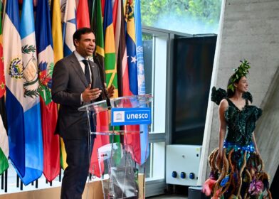 Roberto Ángel Salcedo encabeza la inauguración de la Semana de América Latina y el Caribe en la UNESCO