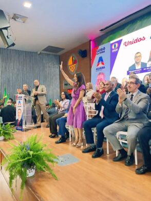 Dra. Ana Jacqueline Ureña reafirma visión de unidad y desarrollo para la Facultad de Humanidades durante cierre de campaña