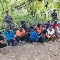 Ejército detiene a 54 indocumentados y retiene motocicletas durante operativos en Montecristi - Noticias de hoy en República Dominicana | De Último Minuto