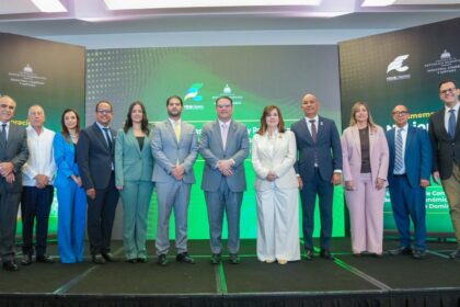 Ministro Sanz Lovatón destaca unificación y modernización del registro mercantil - Noticias de hoy en República Dominicana | De Último Minuto