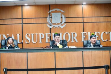TSE aplaza audiencias sobre reglamento de encuestas de la JCE y conflicto interno del PHD - Noticias de hoy en República Dominicana | De Último Minuto