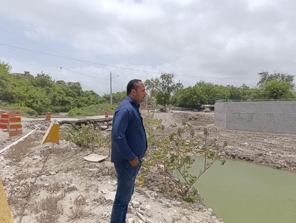 Construcción de puente hacia Playa Monte Río impulsa desarrollo turístico y económico de Azua - Noticias de hoy en República Dominicana | De Último Minuto