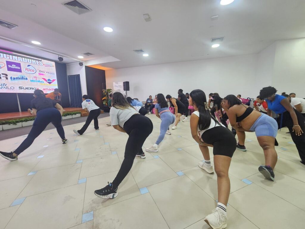 Realizan segunda edición de “Zumba Panza Fit Postparto” - Noticias de hoy en República Dominicana | De Último Minuto