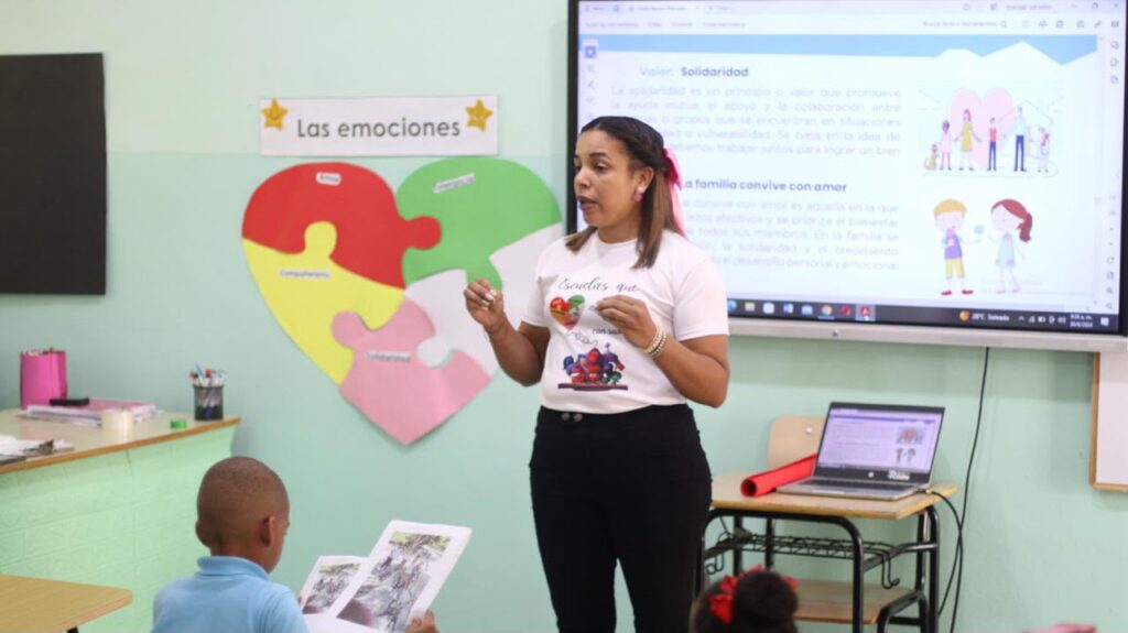 Inicia última etapa de la Evaluación de Desempeño Docente con más de 115 mil maestros convocadosv - Noticias de hoy en República Dominicana | De Último Minuto