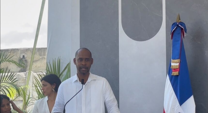 Tury Reyes asegura nueva vía impulsará el desarrollo y la conectividad de Caleta