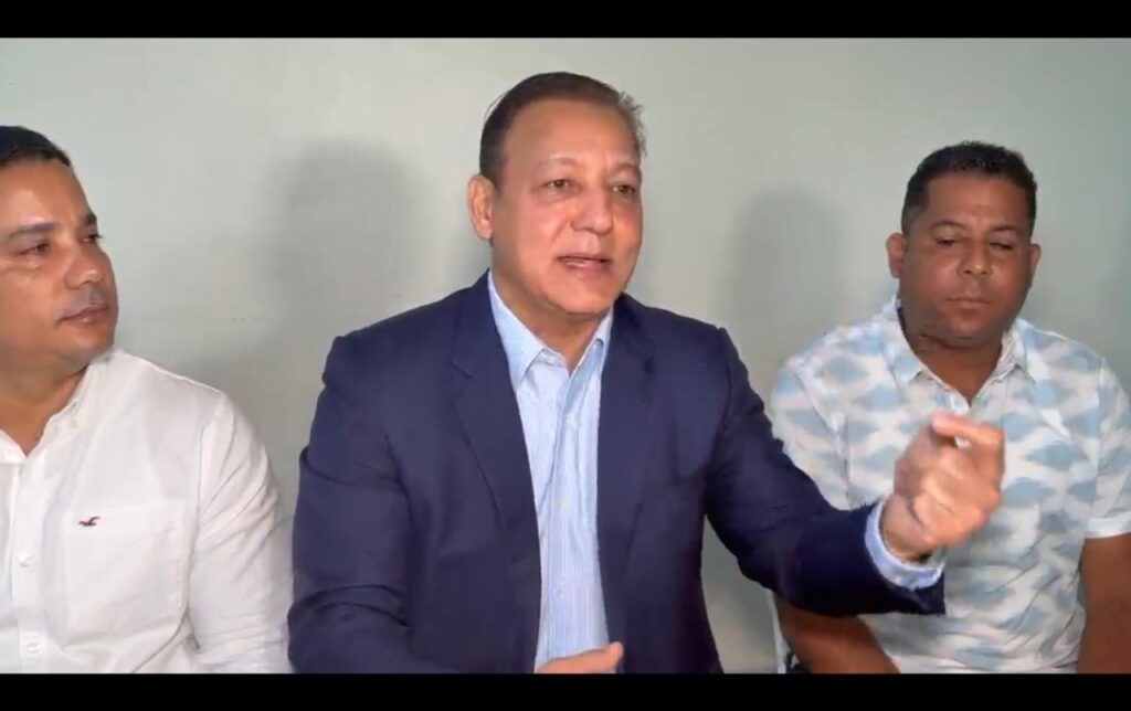 Abel Martínez exige que Consejo de Gobierno en Santiago produzca soluciones concretas a inseguridad | 2 | Abel Martínez exige que Consejo de Gobierno en Santiago produzca soluciones concretas a inseguridad - Noticias de hoy en República Dominicana | De Último Minuto