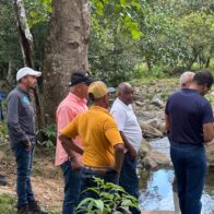 Director de CORAMON supervisa avances del nuevo acueducto y tanque de almacenamiento de Villa Sonador