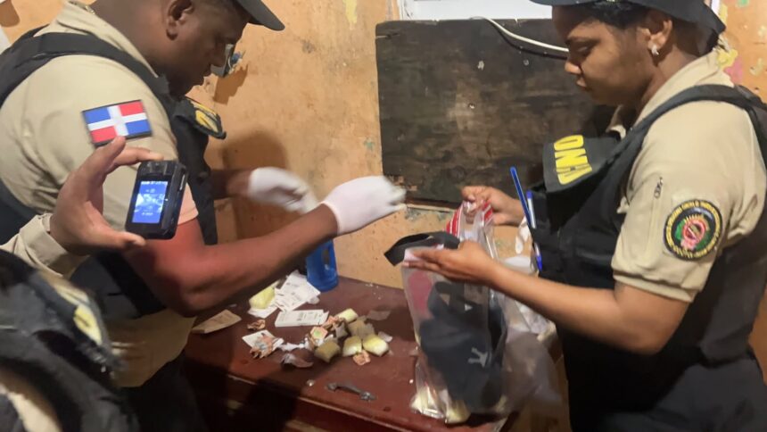 DNCD ocupa drogas, armas y vehículos en operativos realizados en Nagua, Río San Juan y Samaná - Noticias de hoy en República Dominicana | De Último Minuto