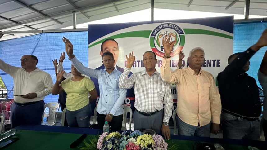 Antonio Marte inaugura local del Partido Primero la Gente en Bonao y realiza jornada de apoyo a mujeres