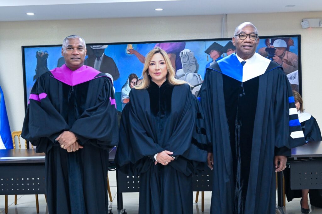 UASD reconoce a Kathleen Martínez como Profesora Honoraria por sus aportes a la arqueología - Noticias de hoy en República Dominicana | De Último Minuto