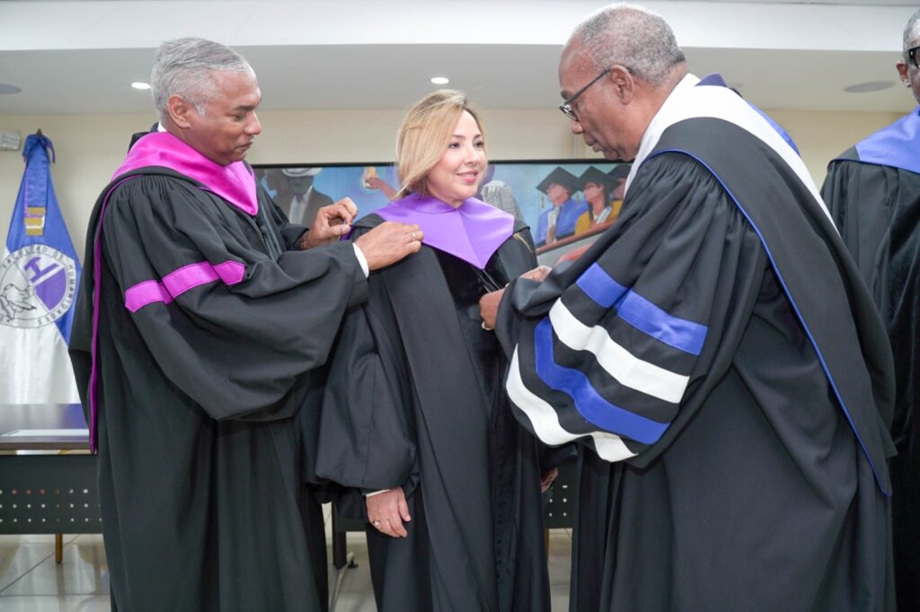 UASD reconoce a Kathleen Martínez como Profesora Honoraria por sus aportes a la arqueología - Noticias de hoy en República Dominicana | De Último Minuto