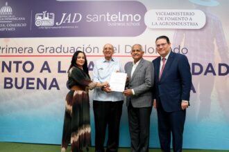 MICM y JAD gradúan a 225 líderes para impulsar la transformación del sector agroindustrial