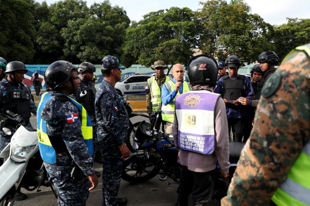 Operativos del INTRANT en paradas de motoconcho deja 24 detenidos y 64 motocicletas retenidas | 1 | Operativos del INTRANT en paradas de motoconcho deja 24 detenidos y 64 motocicletas retenidas - Noticias de hoy en República Dominicana | De Último Minuto