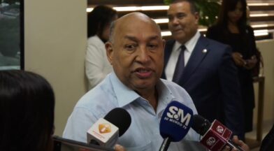 Comerciantes respaldan eliminación del anticipo a microempresas, pero exigen mayor inclusión en debate económico