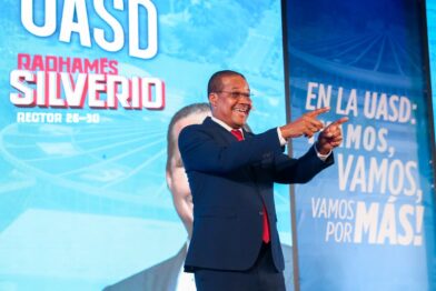 Radhamés Silverio cierra campaña con llamado a consolidar la transformación de la UASD