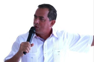 Alcalde de Haina denuncia crisis en los Bomberos y cuestiona manejo de recursos