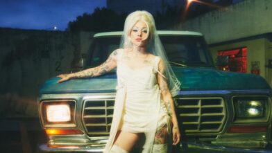 Mon Laferte presenta su décimo álbum de estudio - Noticias de hoy en República Dominicana | De Último Minuto