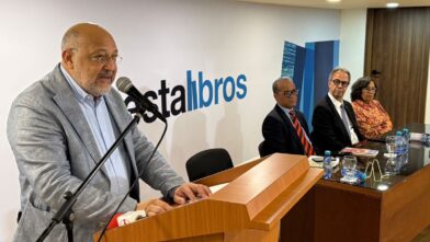 Basilio Belliard presenta dos nuevas obras dedicadas a la crítica literaria y al legado de José Rafael Lantigua