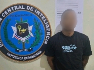 Policía ocupa drogas, arma de fuego ilegal y objetos ilícitos durante operativos en varias provincias - Noticias de hoy en República Dominicana | De Último Minuto