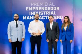 Proindustria reconoce a Pedro Ramón López Oliver por su trayectoria