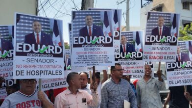ASOBALSO denuncia proliferación de bancas ilegales en SDO y señala a senador Espíritu Santo