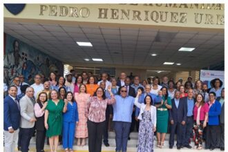 Exdecanos de Humanidades respaldan a Ana Jacqueline Ureña para dirigir la facultad