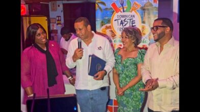 Víctor Dumé destaca el compromiso de la Fundación Rincón con Samaná durante el Dominican Taste Festival 2026