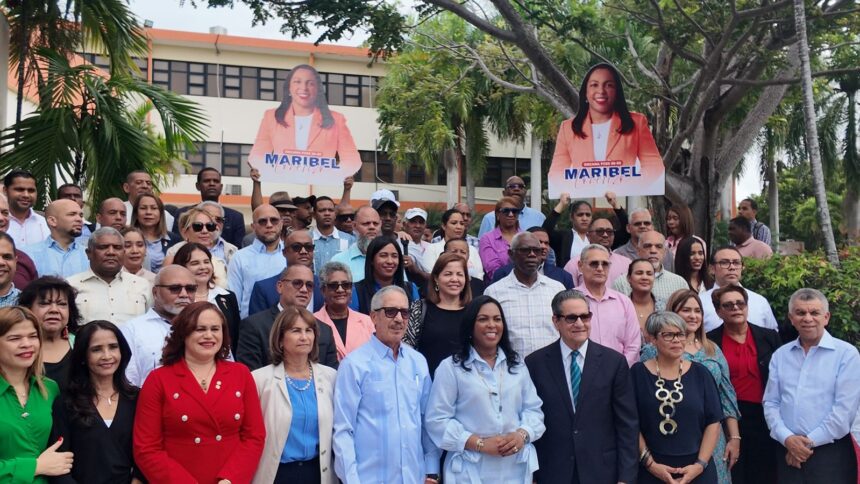 Maribel Lorenzo fortalece respaldo rumbo a la segunda vuelta por el Decanato de la Facultad de Economía- UASD