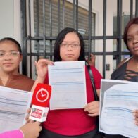 Emprendedoras denuncian presunta estafa de más de RD$2.4 millones en compra de mercancías - Noticias de hoy en República Dominicana | De Último Minuto