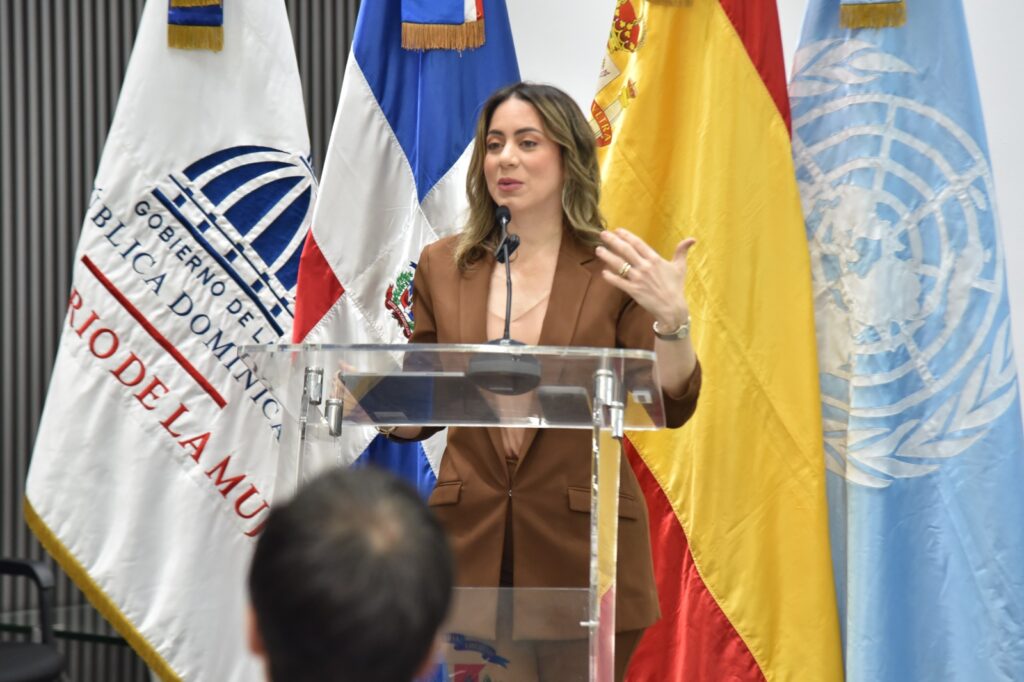 Ley de Cuidados gana impulso en el Congreso con jornadas promovidas por el Ministerio de la Mujer - Noticias de hoy en República Dominicana | De Último Minuto