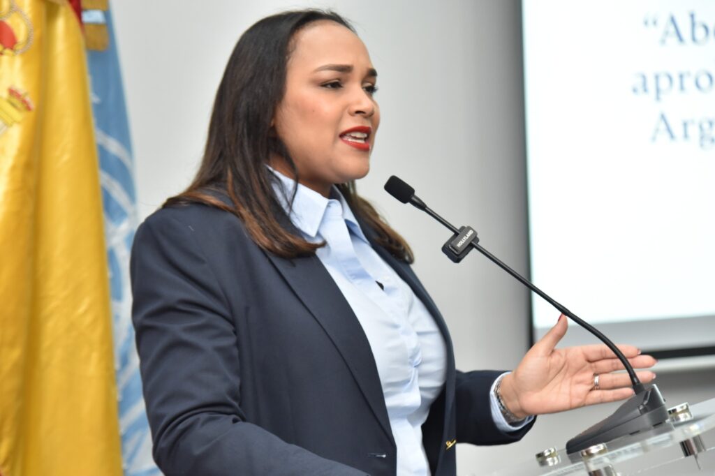 Ley de Cuidados gana impulso en el Congreso con jornadas promovidas por el Ministerio de la Mujer - Noticias de hoy en República Dominicana | De Último Minuto