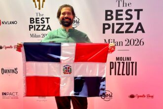 Francis Peña hace historia al convertirse en el primer dominicano entre los 100 mejores pizzaiolos del mundo - Noticias de hoy en República Dominicana | De Último Minuto